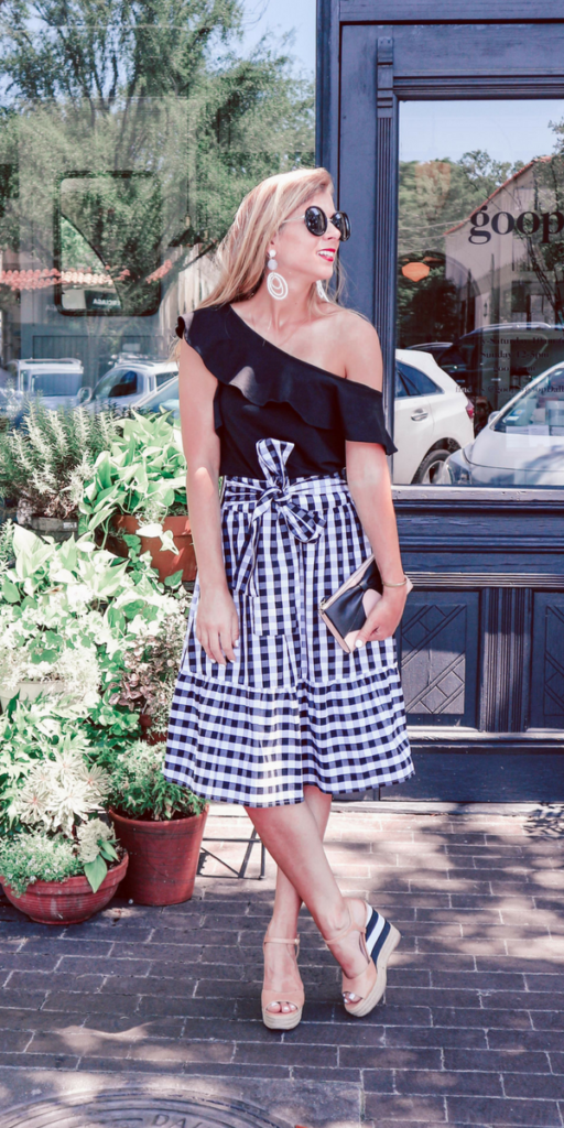 How to wear black and white gingham in the Summertime